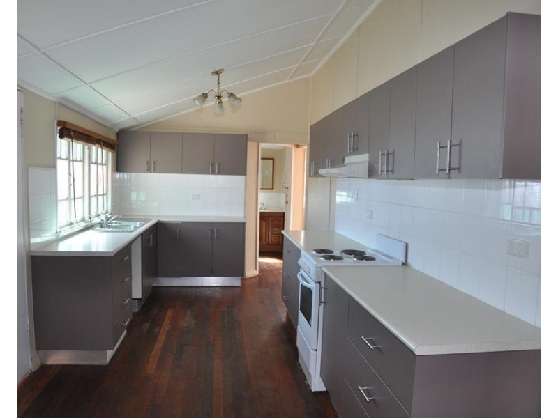 13 Phillipson Road, Millchester QLD 4820