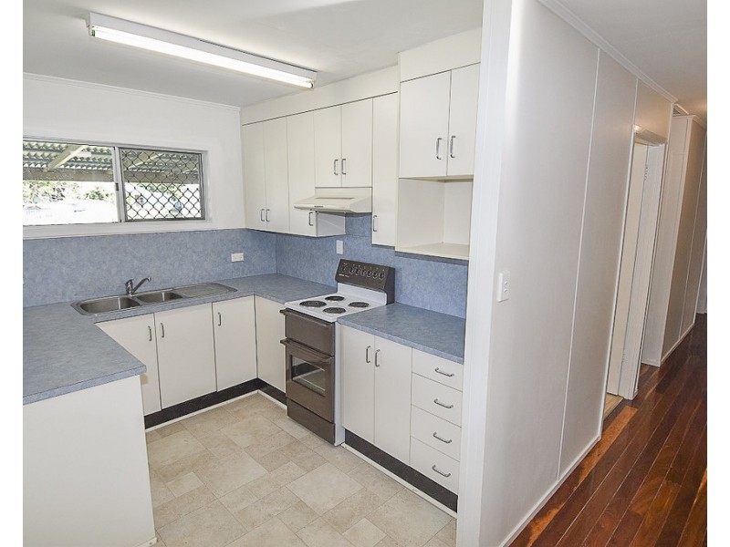 16 Philwest Court, Queenton QLD 4820