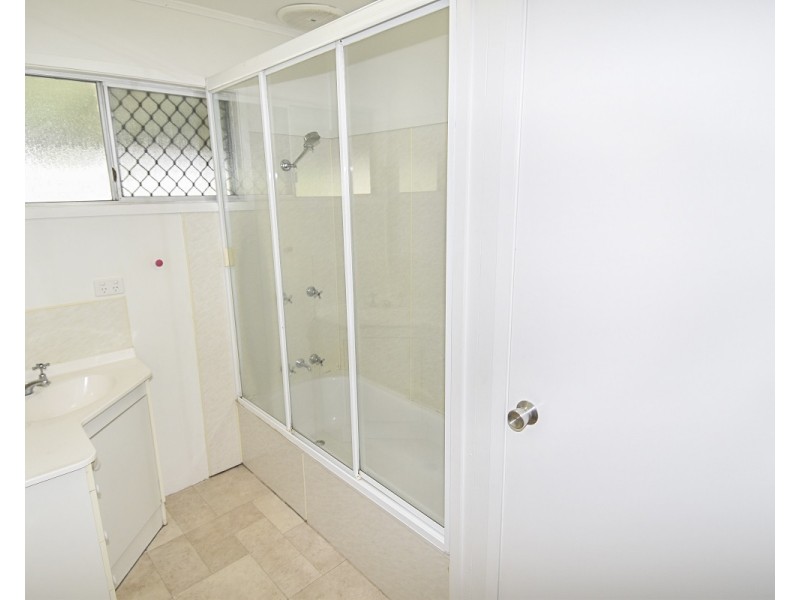 16 Philwest Court, Queenton QLD 4820