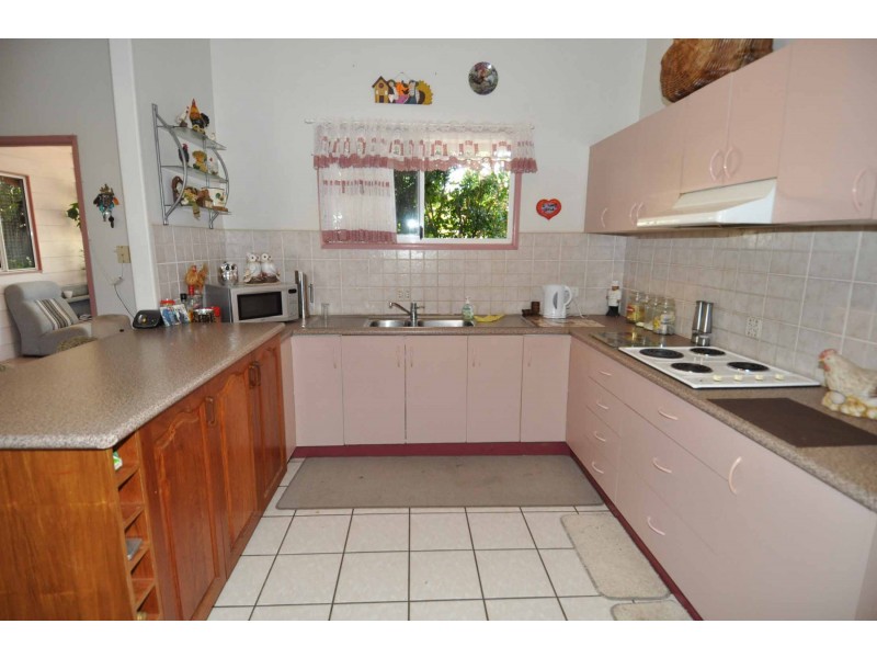 37 Sadds Lane, Queenton QLD 4820