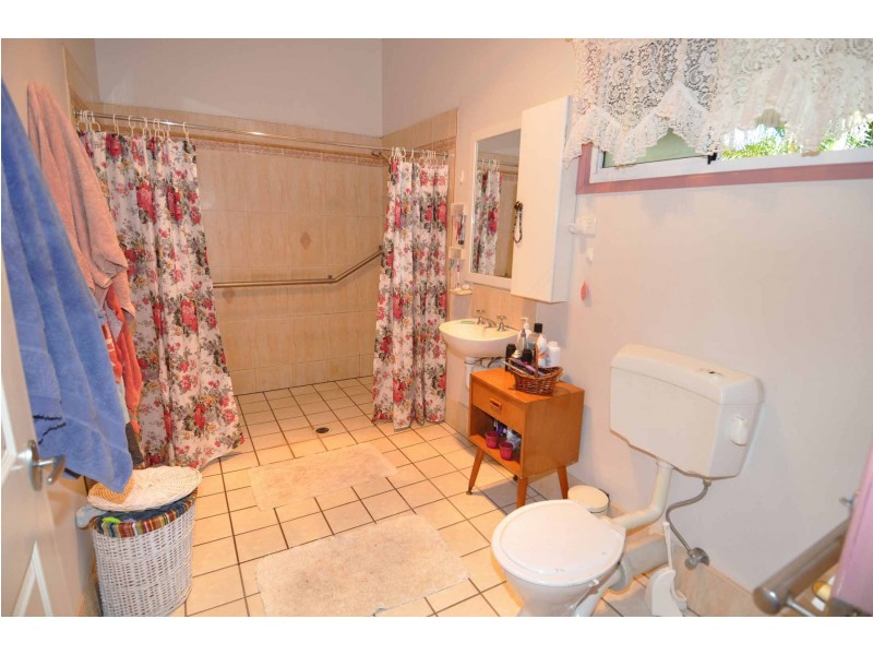 37 Sadds Lane, Queenton QLD 4820