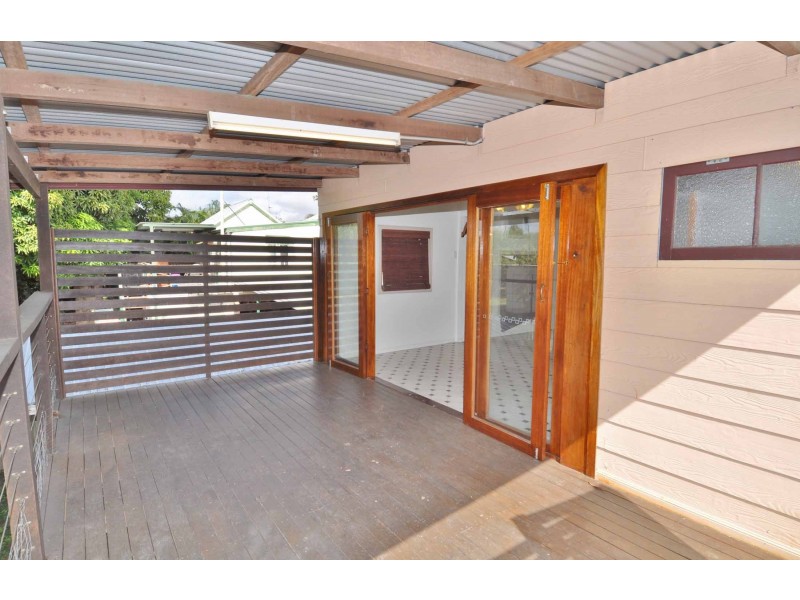 11 School Street, Charters Towers QLD 4820