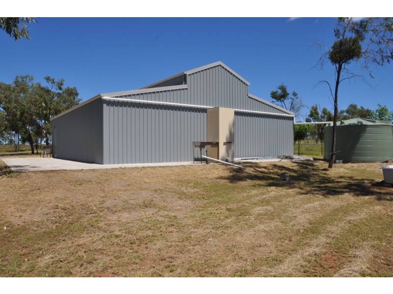 254 Sandy Creek Road, Southern Cross QLD 4820