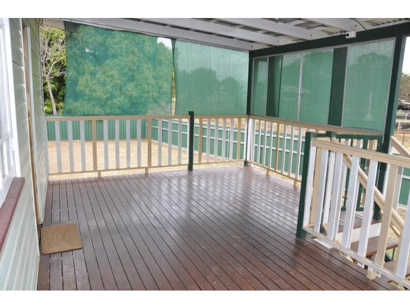 11 Craven Street, Charters Towers QLD 4820