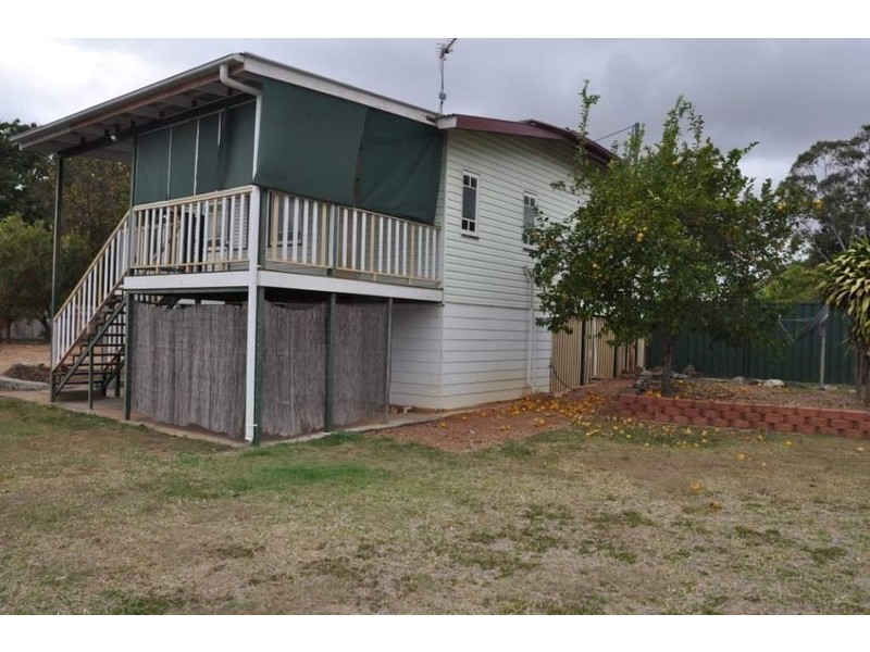 11 Craven Street, Charters Towers QLD 4820