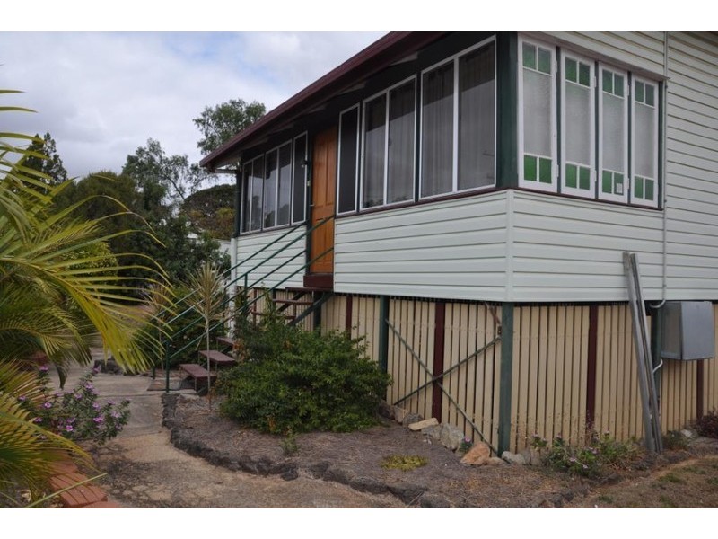 11 Craven Street, Charters Towers QLD 4820