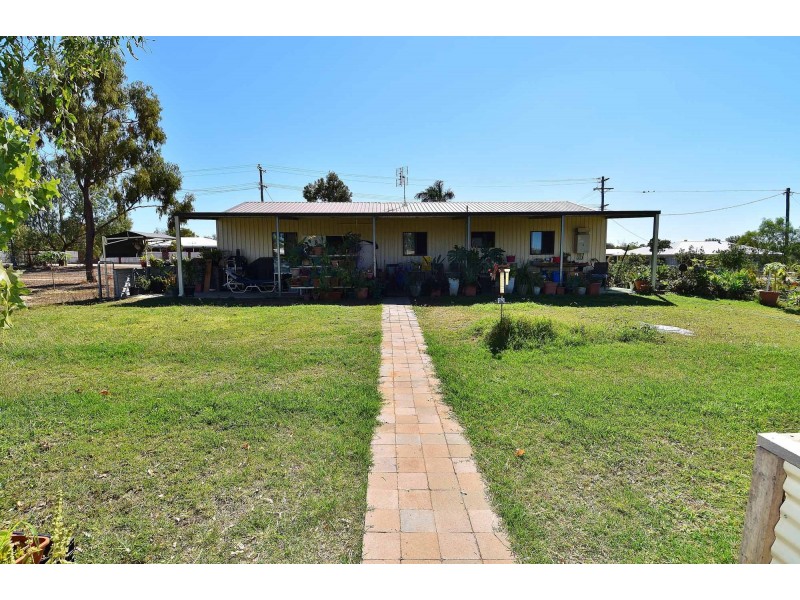 26 Simpson Street, Charters Towers QLD 4820