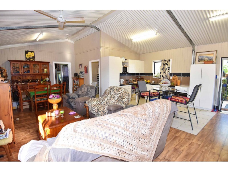 26 Simpson Street, Charters Towers QLD 4820