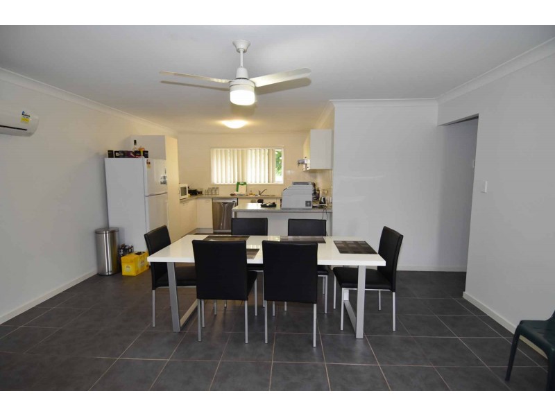 5A Hewett Street, Toll QLD 4820