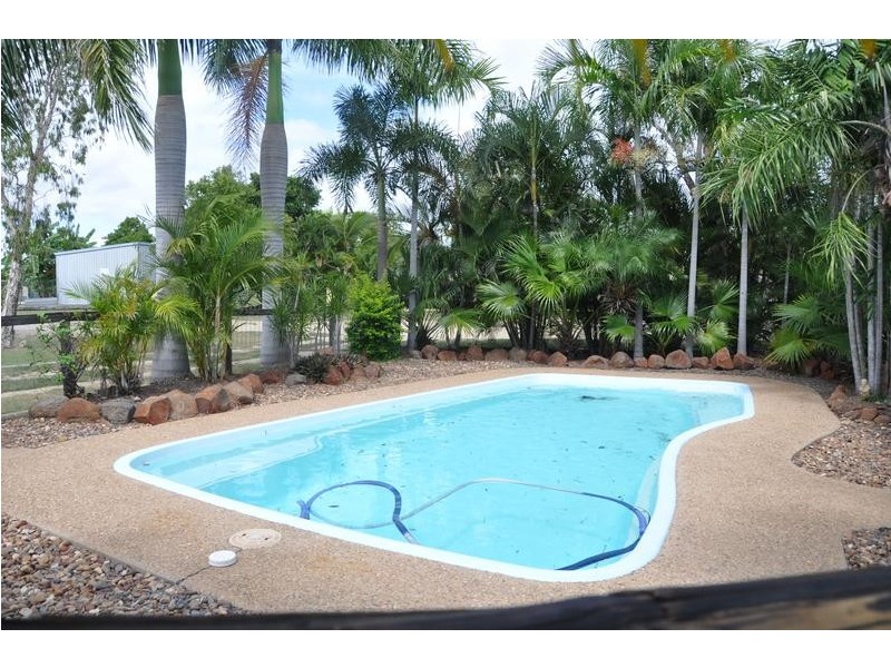20 New Queen Road, Charters Towers QLD 4820