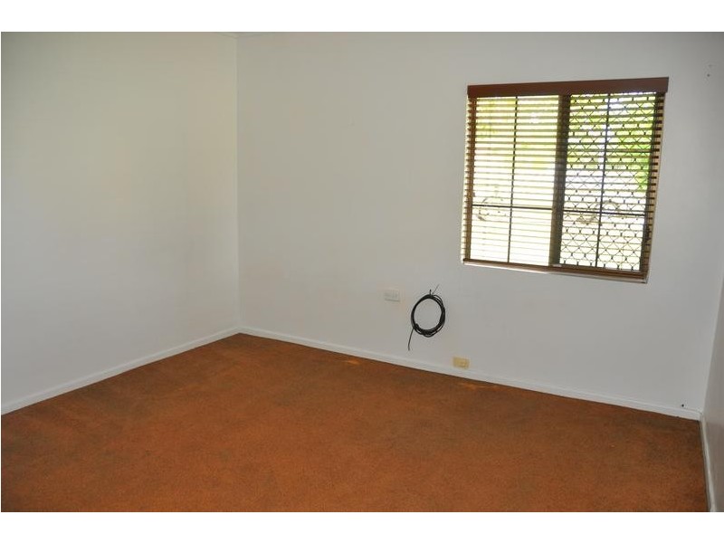 20 New Queen Road, Charters Towers QLD 4820