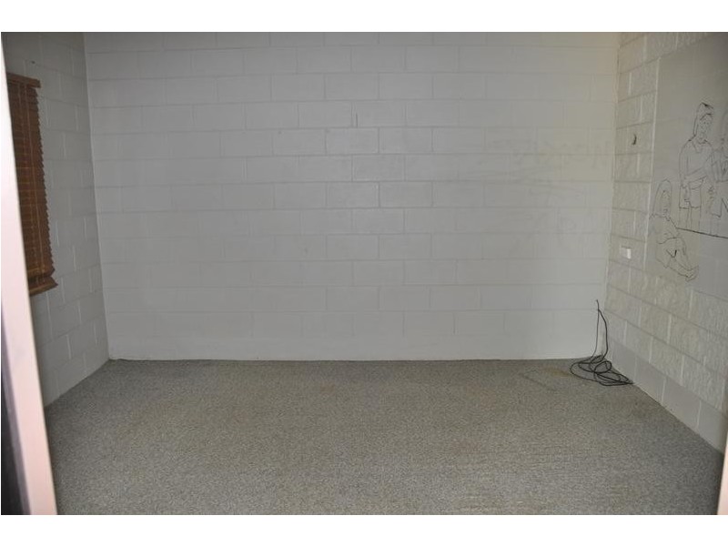 20 New Queen Road, Charters Towers QLD 4820