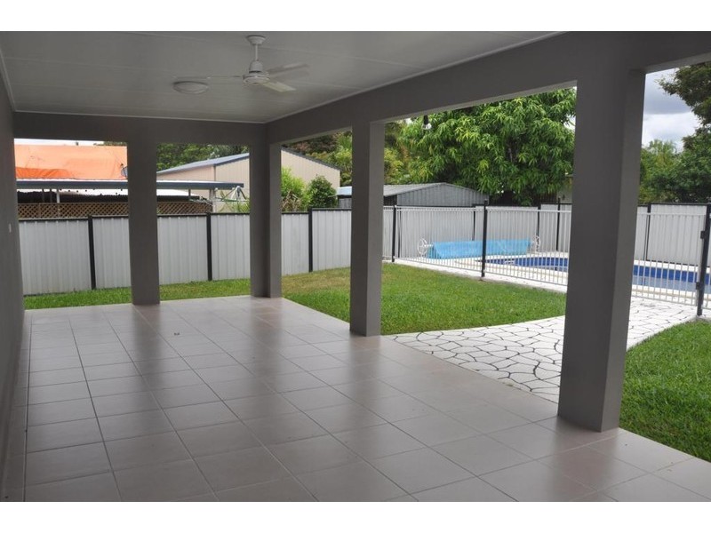 10 King Street, Charters Towers QLD 4820