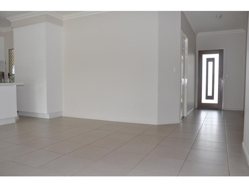 10 King Street, Charters Towers QLD 4820