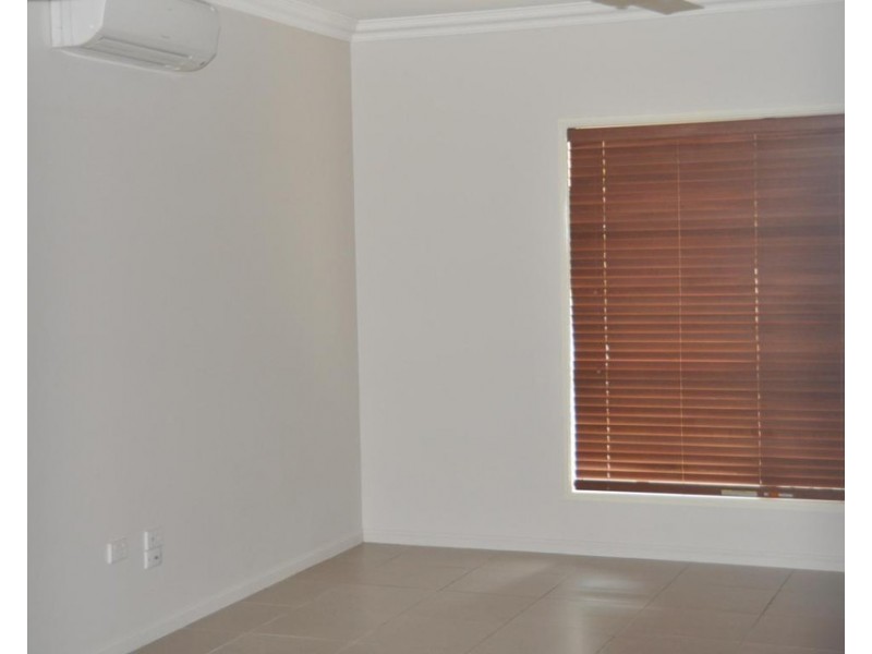 10 King Street, Charters Towers QLD 4820