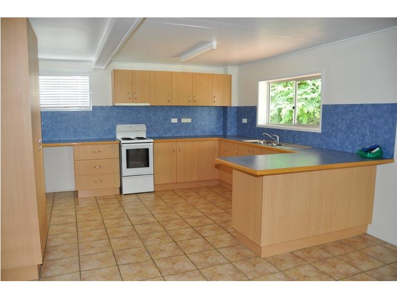 6 Duman Street, Charters Towers QLD 4820