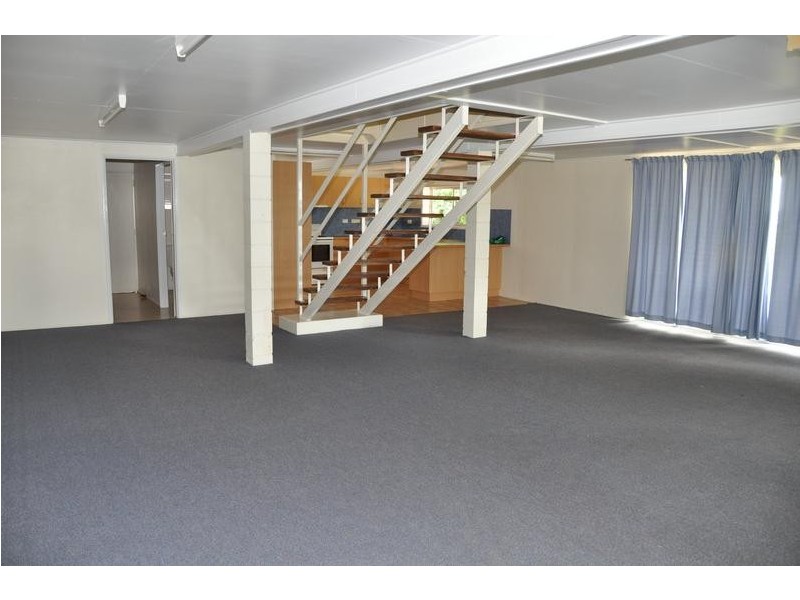 6 Duman Street, Charters Towers QLD 4820