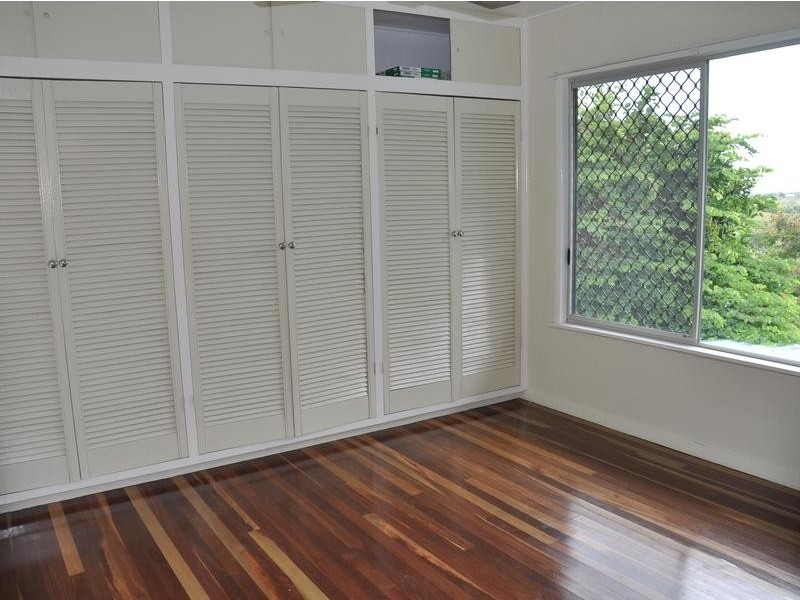 6 Duman Street, Charters Towers QLD 4820