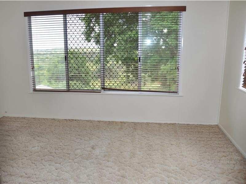 6 Duman Street, Charters Towers QLD 4820