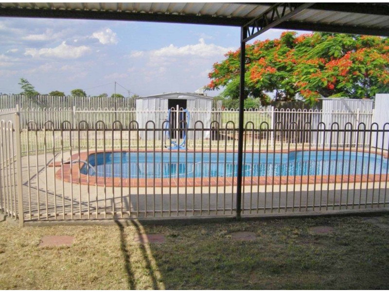 33 Millchester Road, Charters Towers QLD 4820