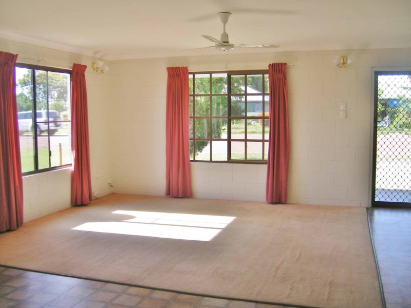 33 Millchester Road, Charters Towers QLD 4820