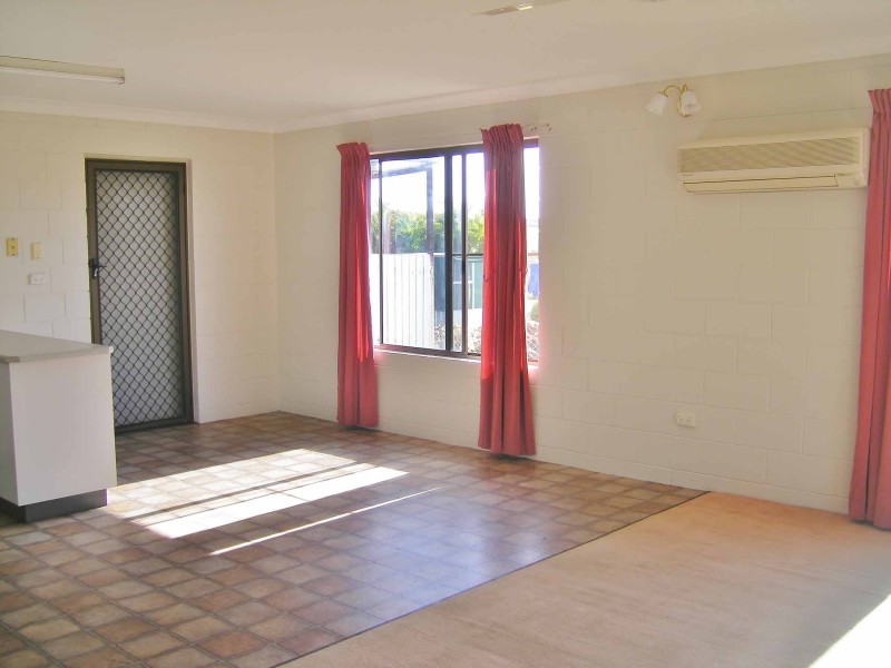 33 Millchester Road, Charters Towers QLD 4820