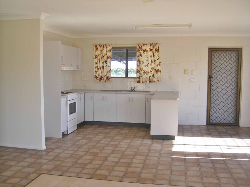 33 Millchester Road, Charters Towers QLD 4820