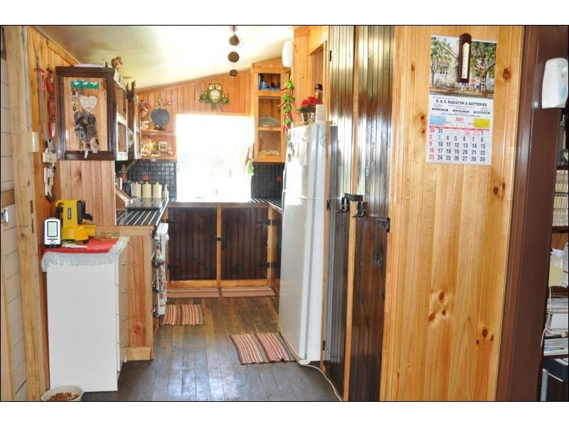 36 Mount Leyshon Road, Charters Towers QLD 4820