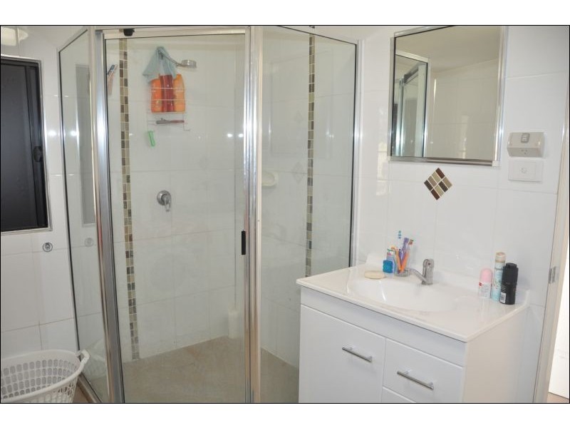 9 Duke Street, Charters Towers QLD 4820