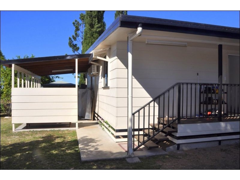 9 Duke Street, Charters Towers QLD 4820