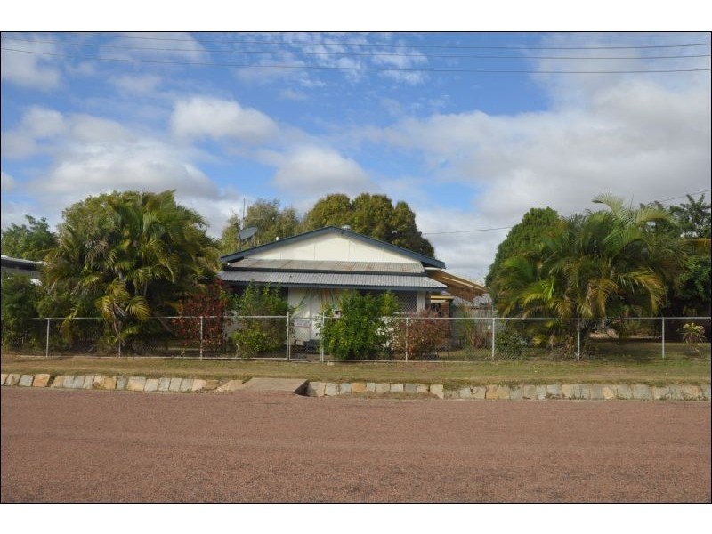 34 Aland Street, Charters Towers QLD 4820