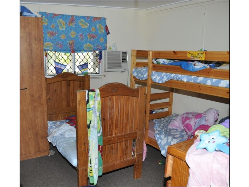 44 Millchester Road, Charters Towers QLD 4820