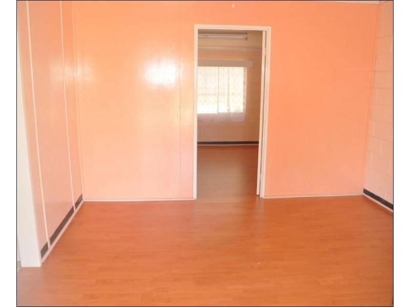 12 Bluff Road, Queenton QLD 4820