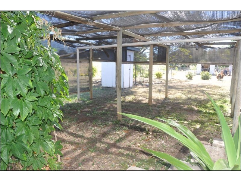 12 Bluff Road, Queenton QLD 4820