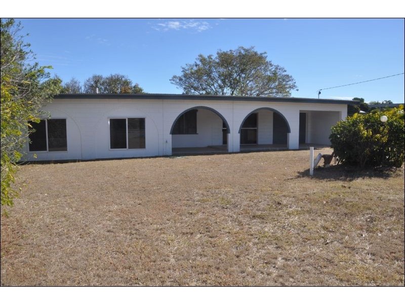 12 Bluff Road, Queenton QLD 4820