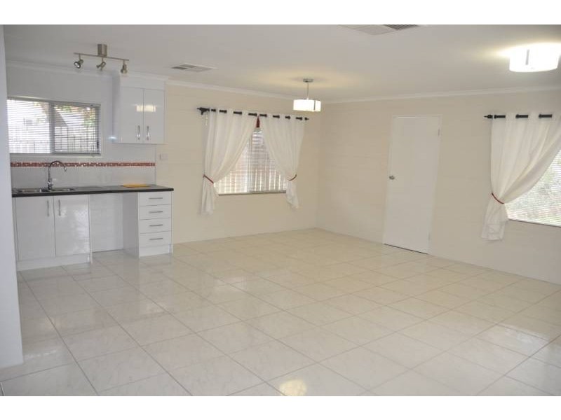 24 Aplin Street, Charters Towers QLD 4820