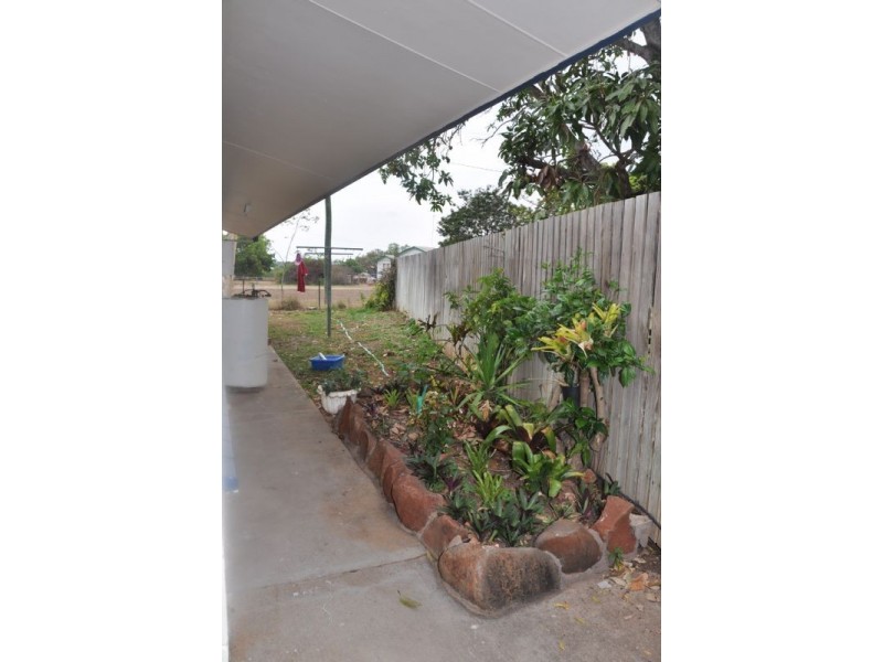 24 Aplin Street, Charters Towers QLD 4820