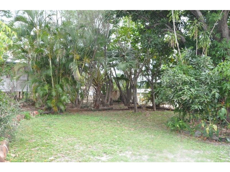 24 Aplin Street, Charters Towers QLD 4820