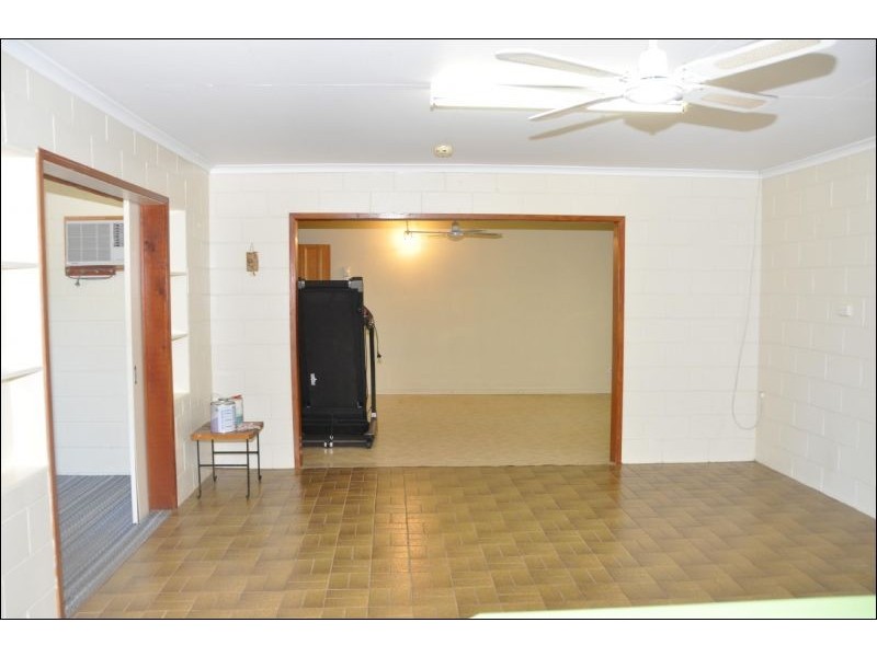 31 Jackson Street, Charters Towers QLD 4820