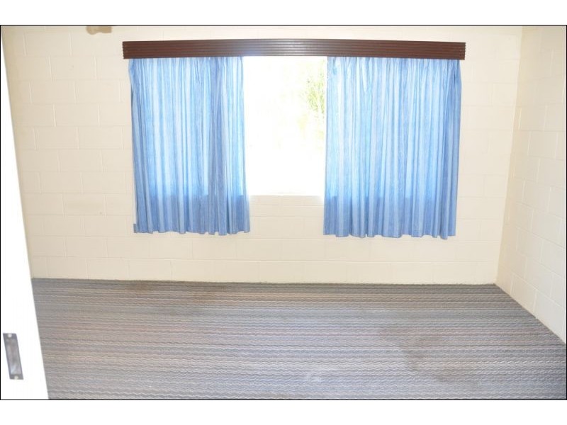 31 Jackson Street, Charters Towers QLD 4820