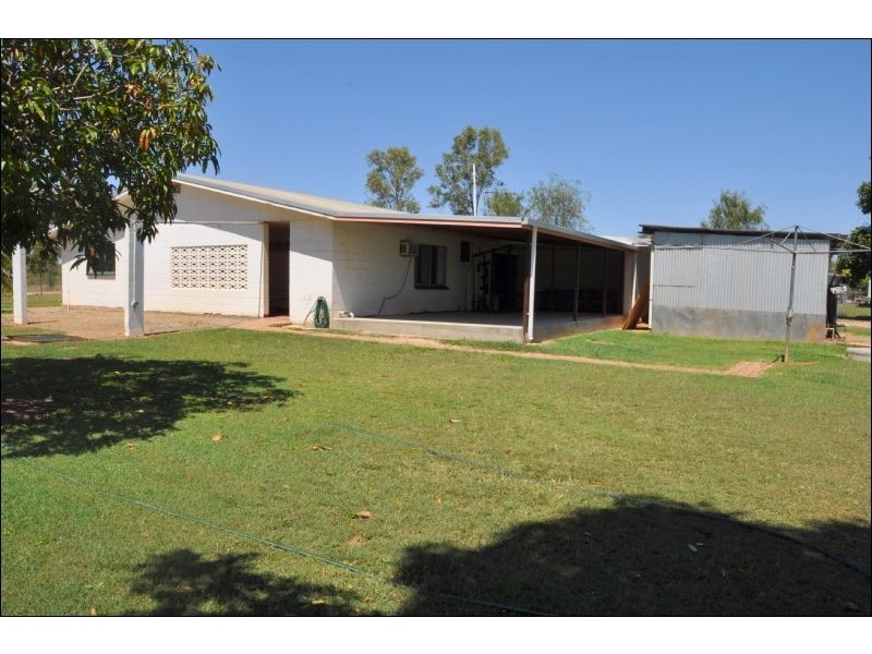 31 Jackson Street, Charters Towers QLD 4820