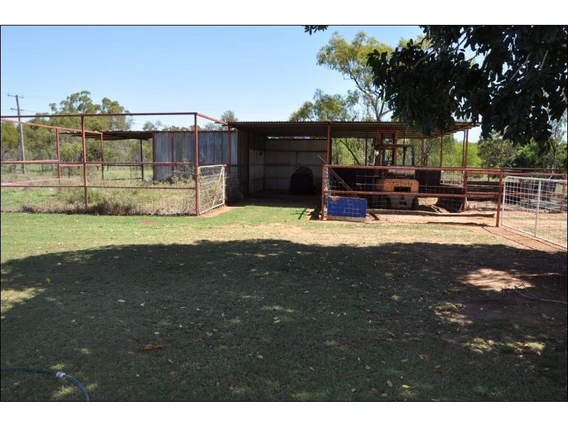 31 Jackson Street, Charters Towers QLD 4820