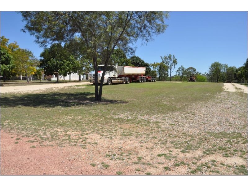 31 Jackson Street, Charters Towers QLD 4820