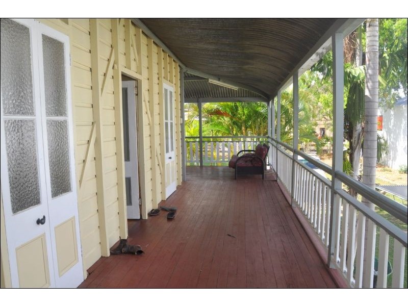 216 Gill Street, Charters Towers QLD 4820