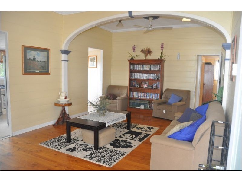 216 Gill Street, Charters Towers QLD 4820