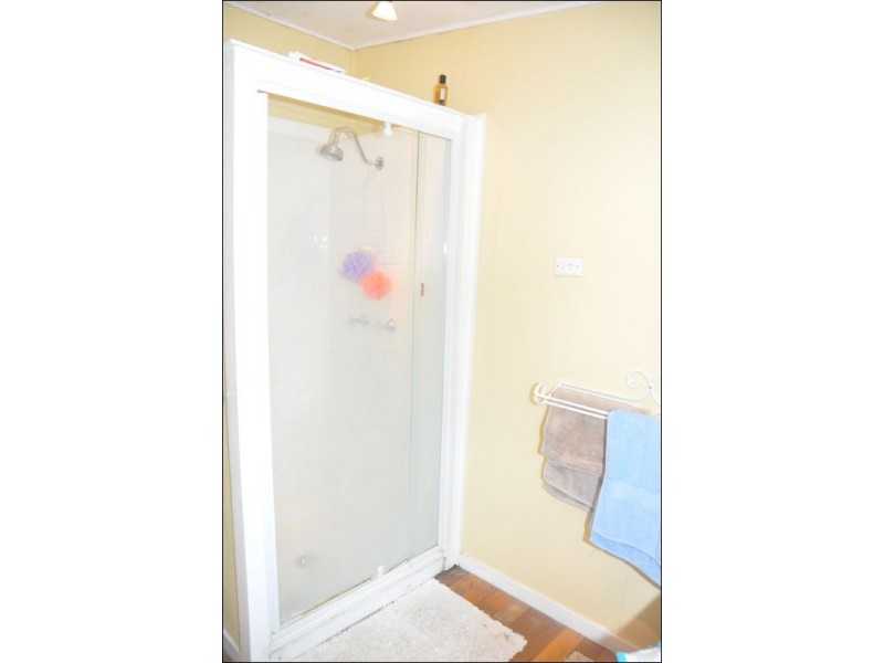 216 Gill Street, Charters Towers QLD 4820