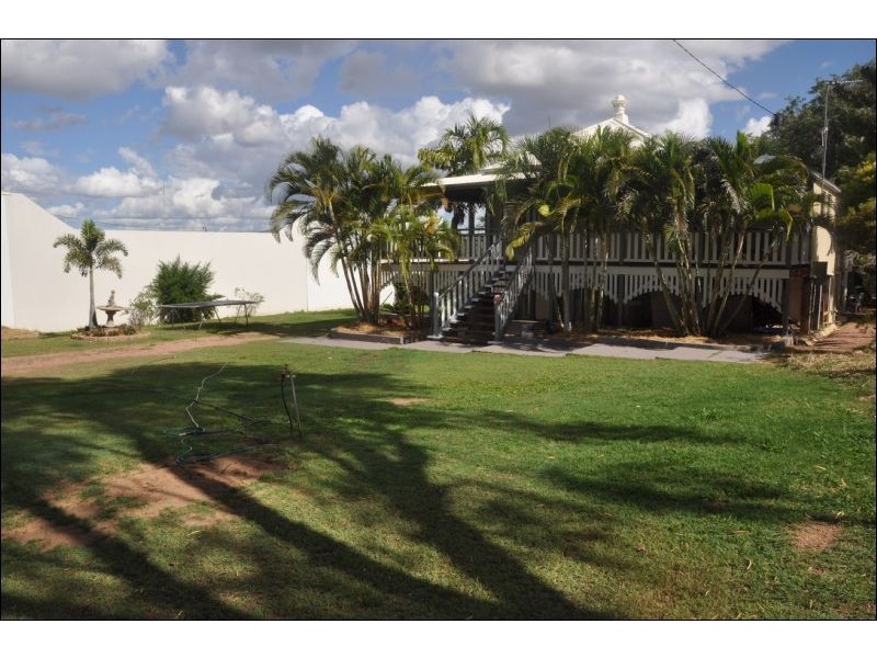 216 Gill Street, Charters Towers QLD 4820