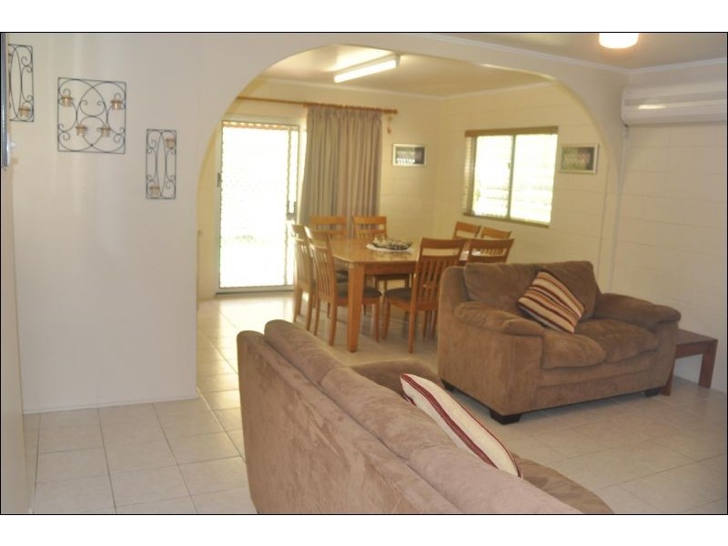 20 Park Street, Charters Towers QLD 4820