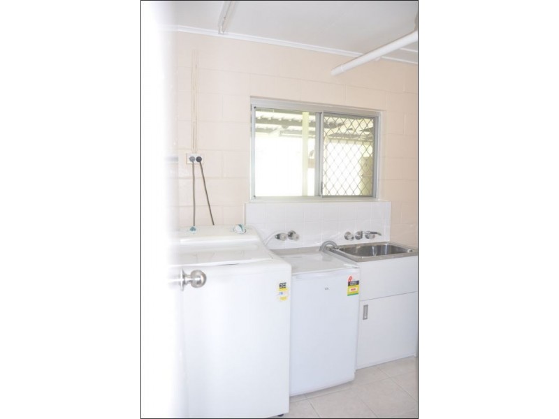 20 Park Street, Charters Towers QLD 4820