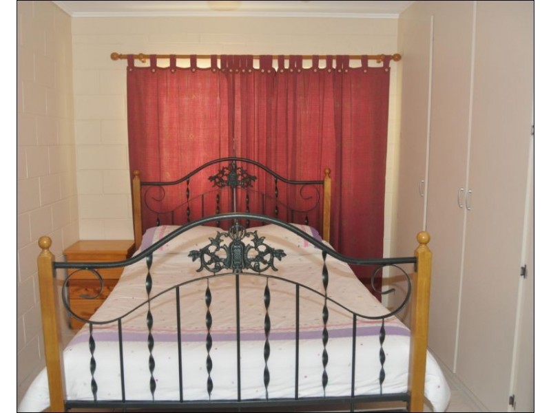 20 Park Street, Charters Towers QLD 4820